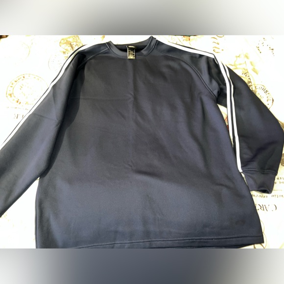 Adidas sweater‎ - Picture 3 of 3